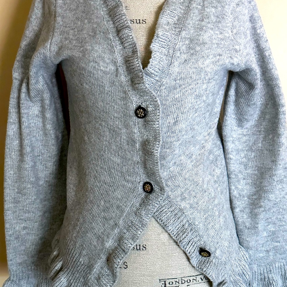 Elegant Gray Women's Sweater
